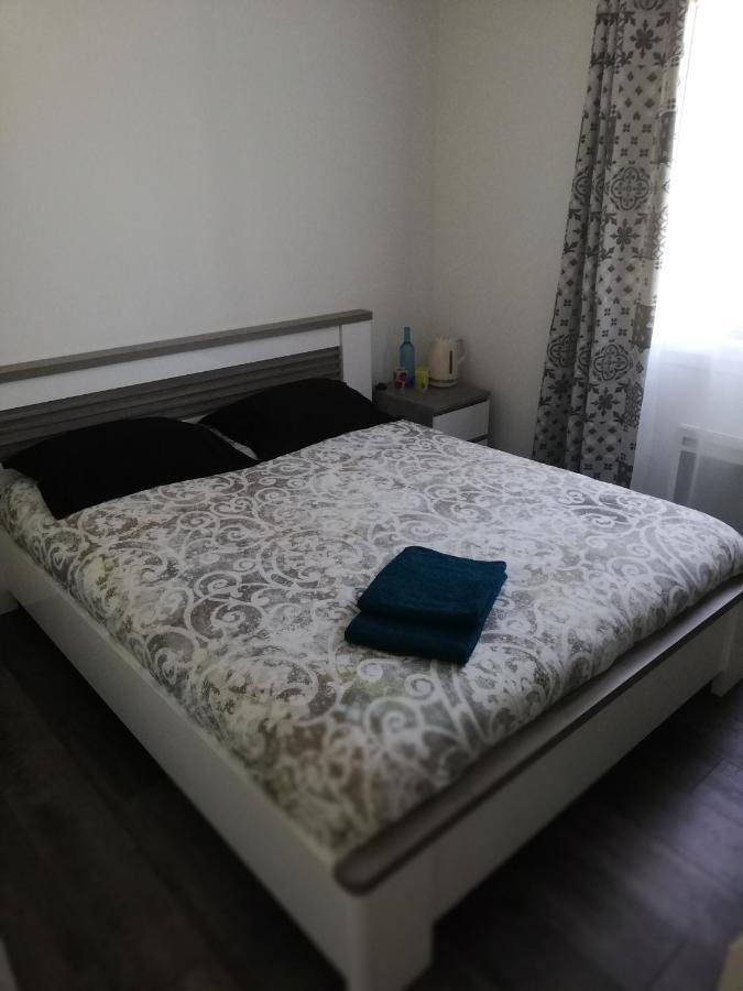 Chambre D'Hotes Chez Sandrine Guîtres 外观 照片